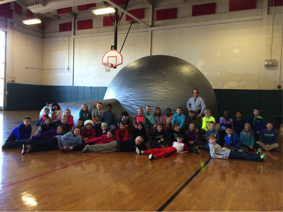 Cider Mill Students Explore the Night Sky with Portable